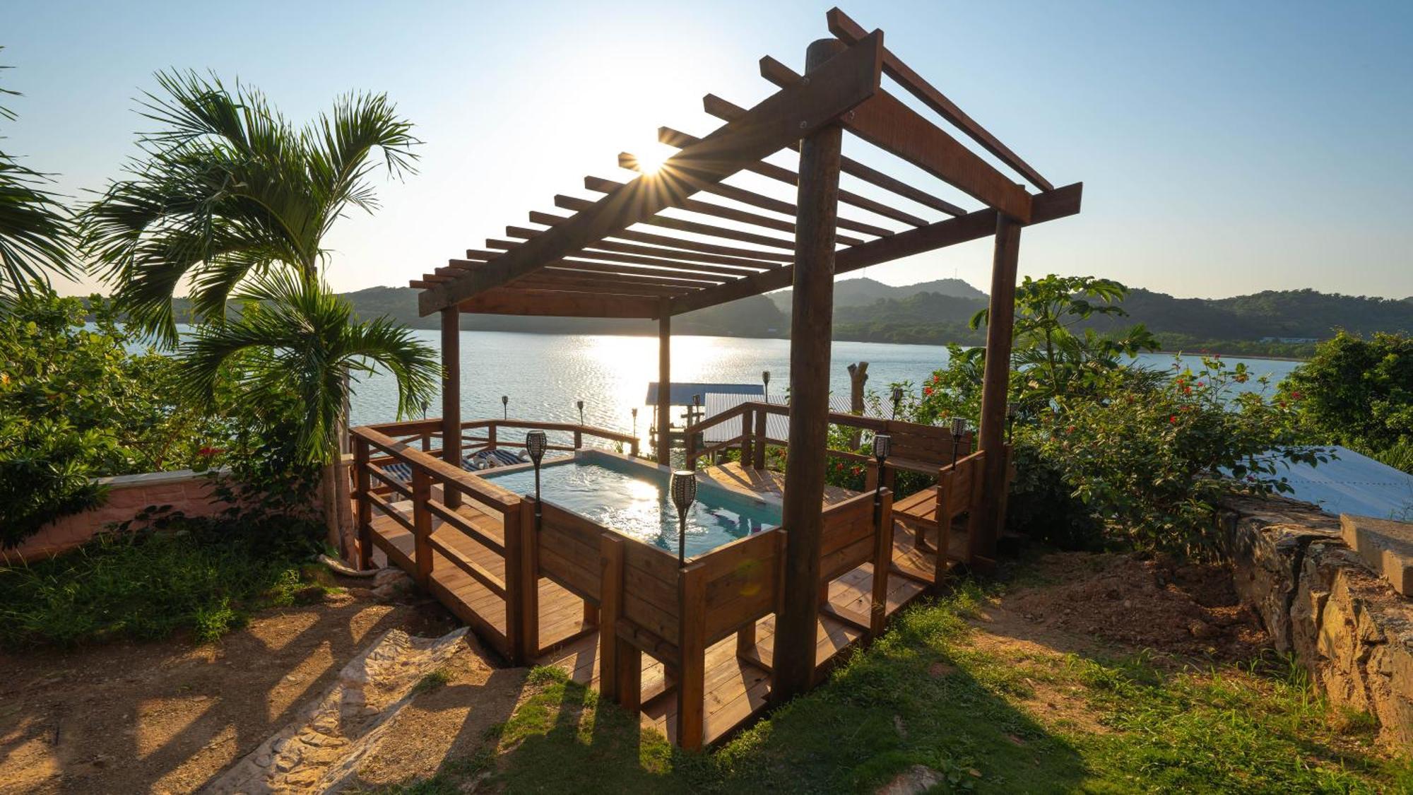 El Palacio Rosa On Blue Lagoon 3Br Beachfront Suite On Pristine & Quiet Bay W Incredible Views Arrozal Ngoại thất bức ảnh